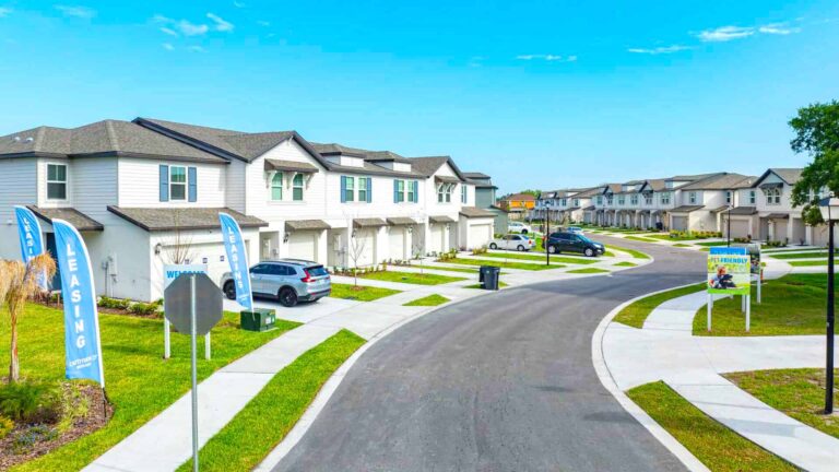 L’Attitude27° Riverview townhome community in Riverview, Florida