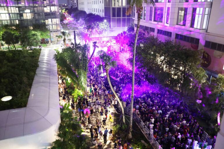 Entertainment showcase: Large crowd at Miami Worldcenter’s grand opening celebration
