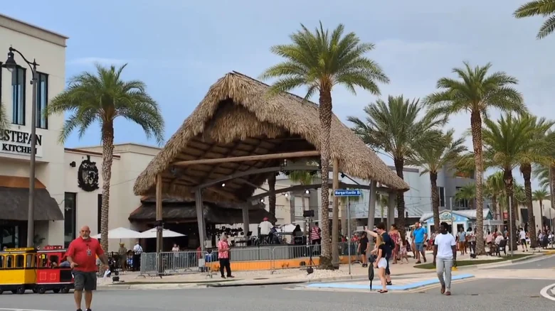Promenade at Sunset Walk Plaza (RV Life at the Klinker / YouTube)